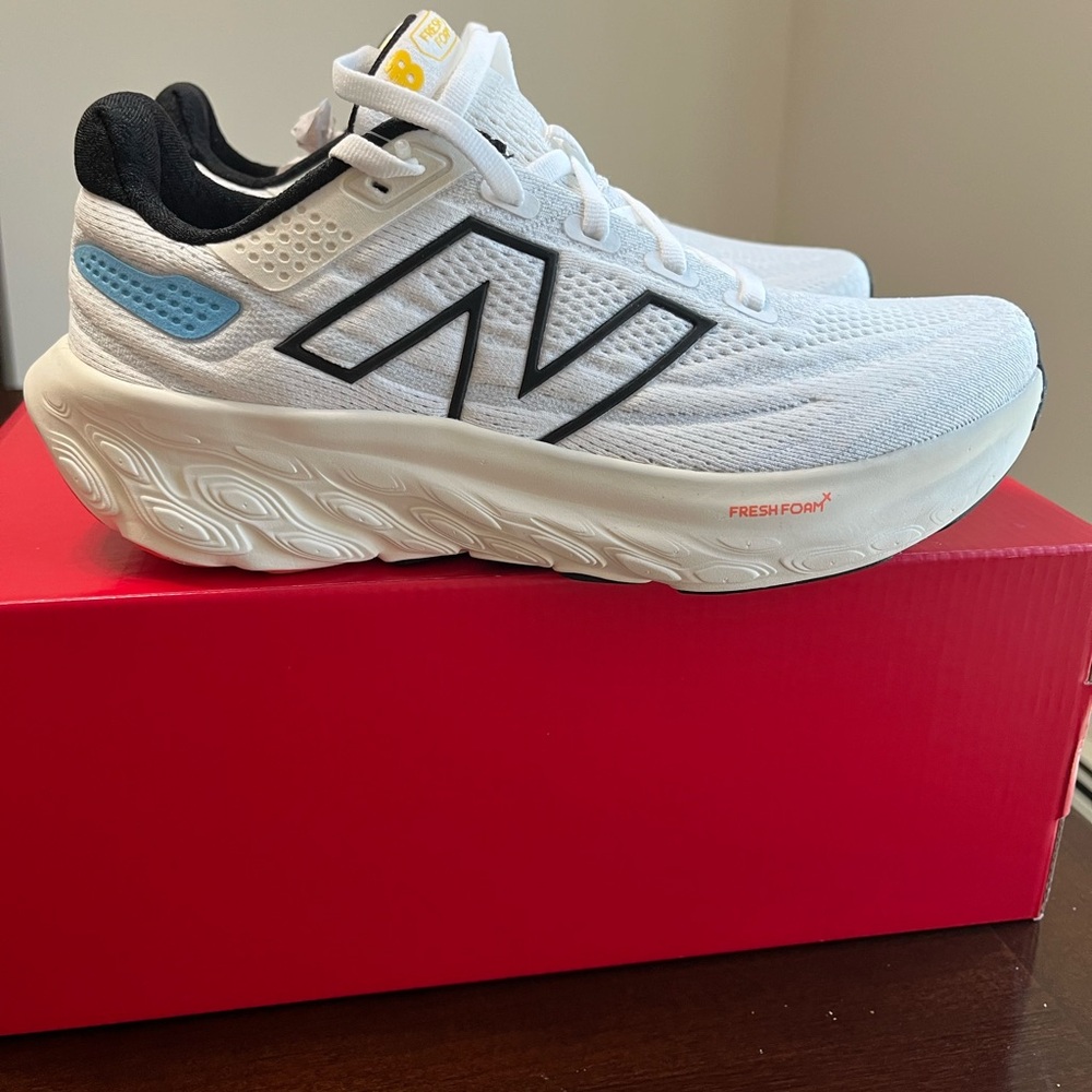 New Balance Kids Sneakers - White and Black